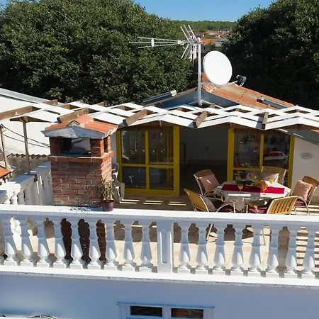 Andri - 80 M From Sea Holiday home Sveti Filip i Jakov